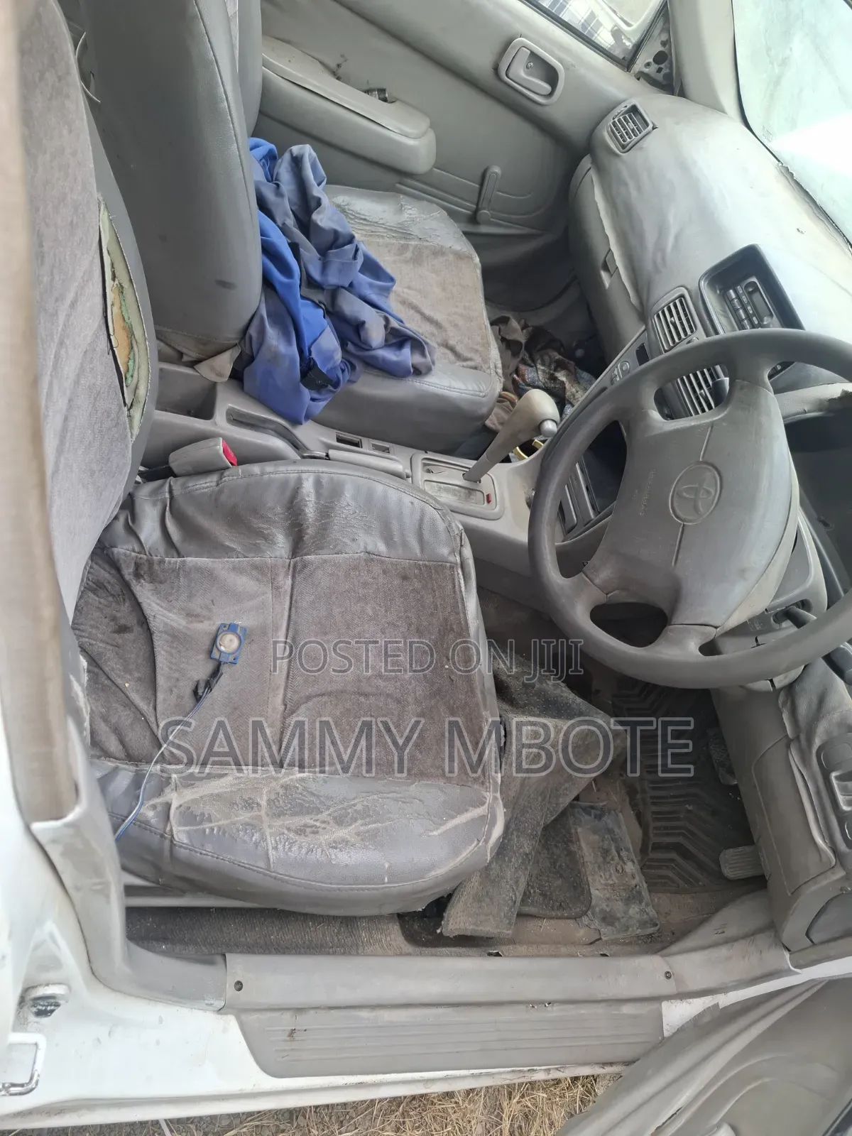 Toyota Corolla 1991 White