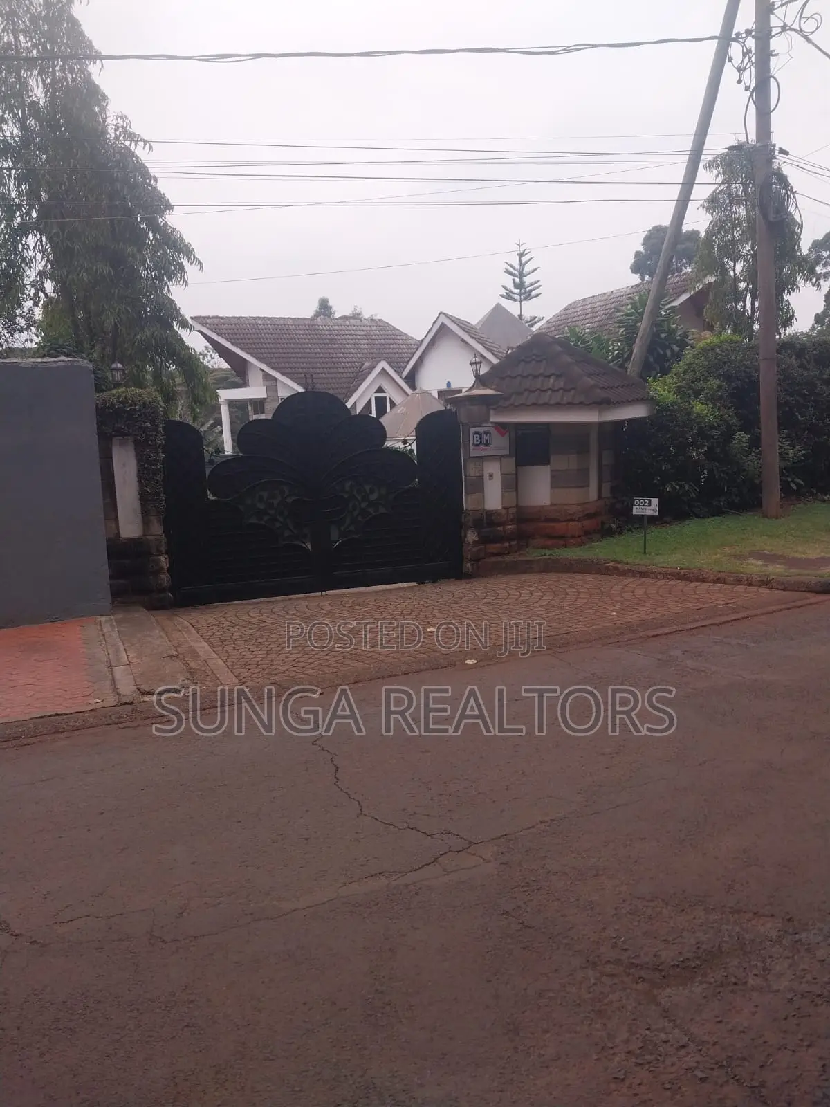 6bdrm House in Ibis Drive, Nyari for sale