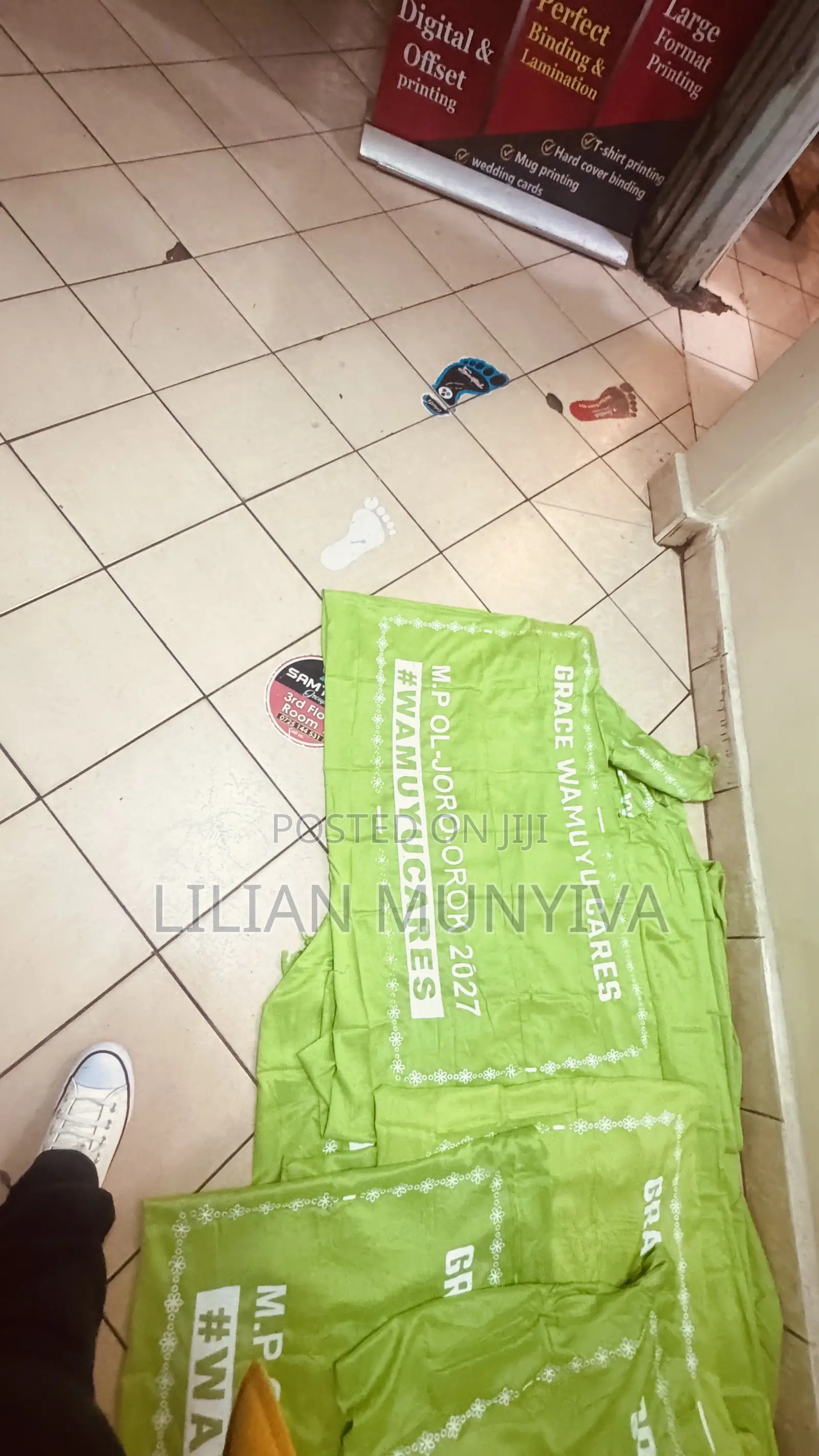 Green Branded Lesos