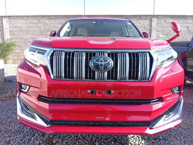 Toyota Land Cruiser Prado 2018 Red