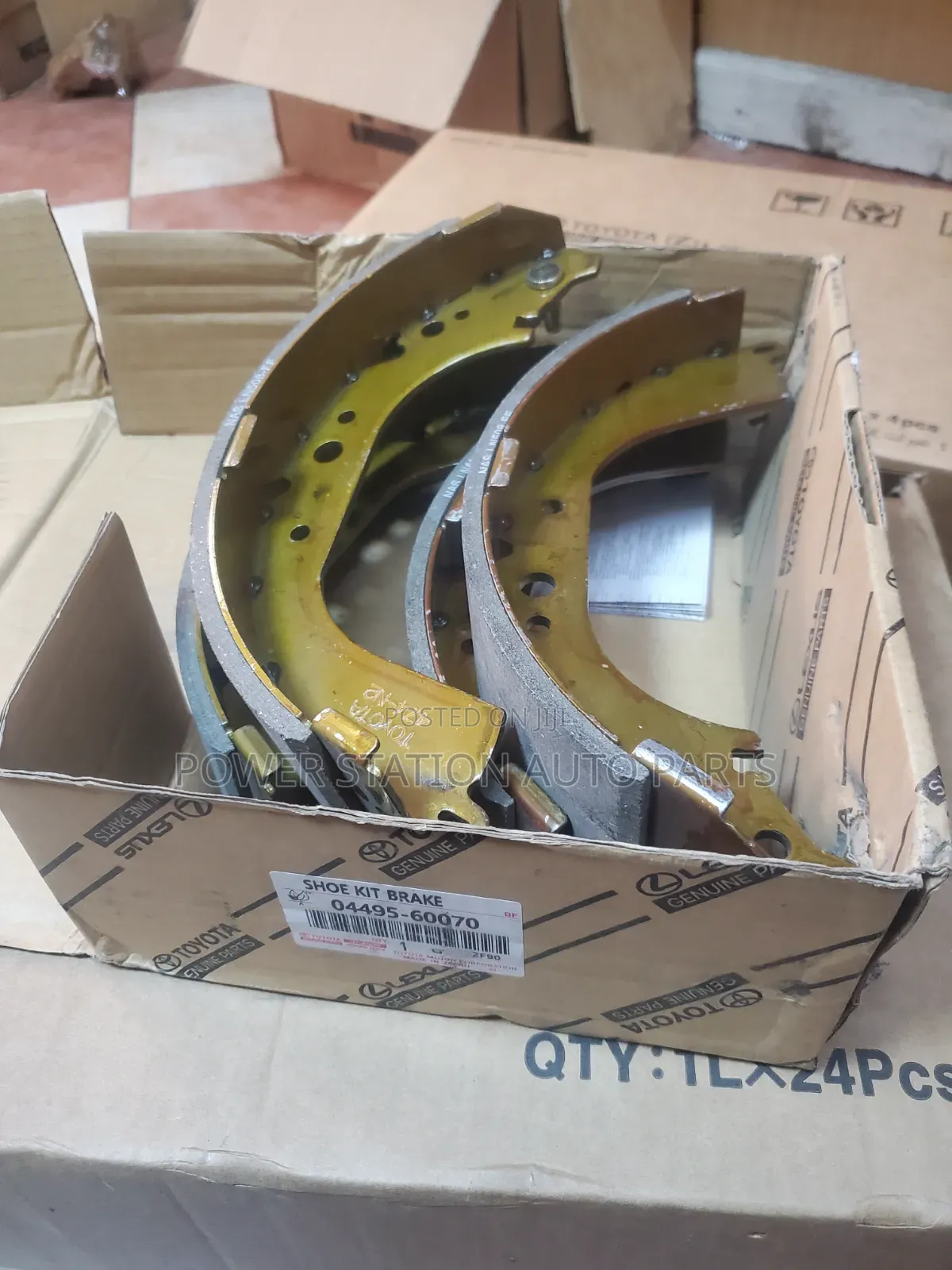 Toyota LC 76 \ 78 \ 79 Brake Shoe