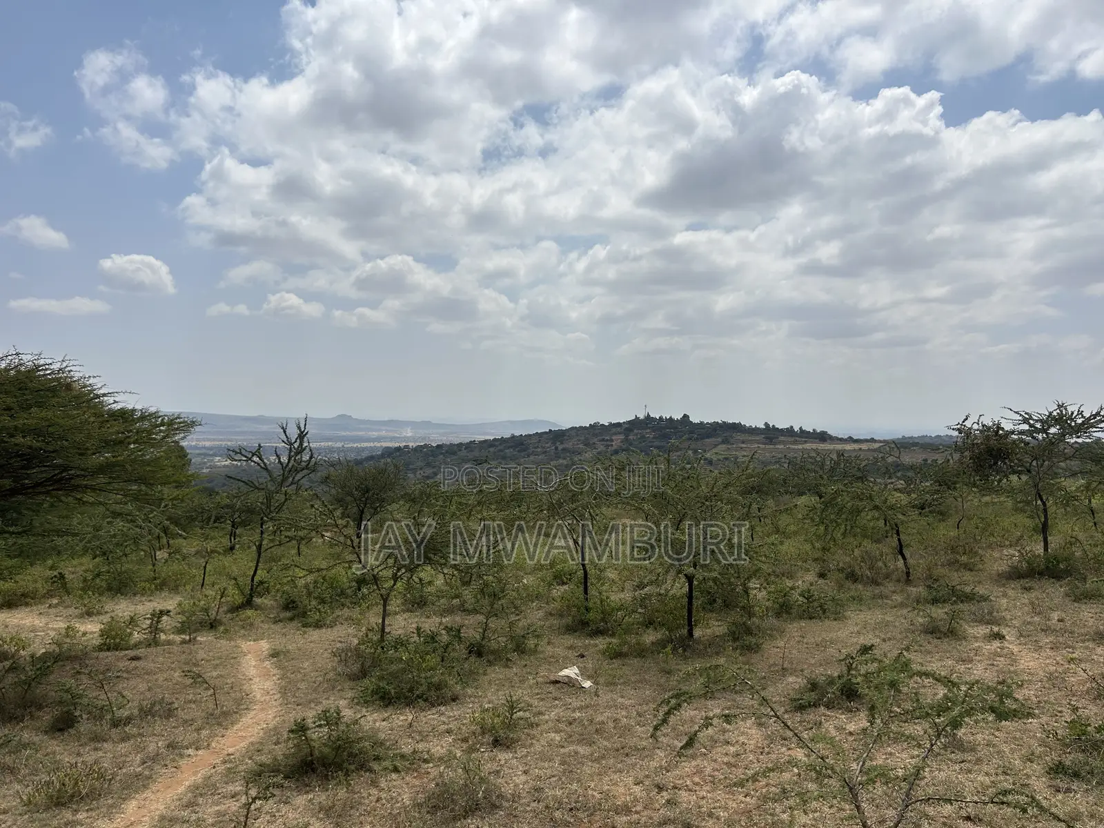 1 1/2 Acre Mua Hills