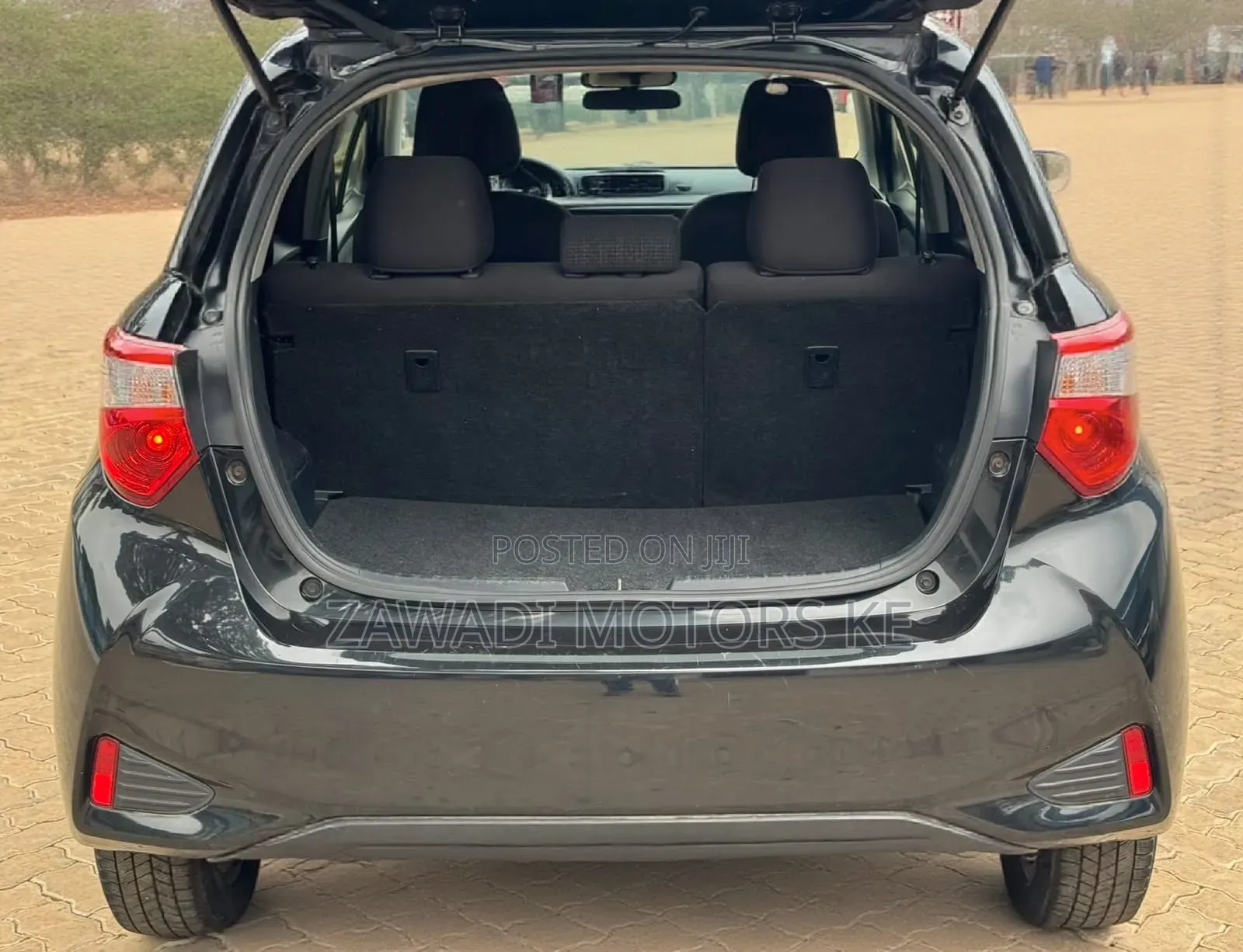 Toyota Vitz 2019 Black