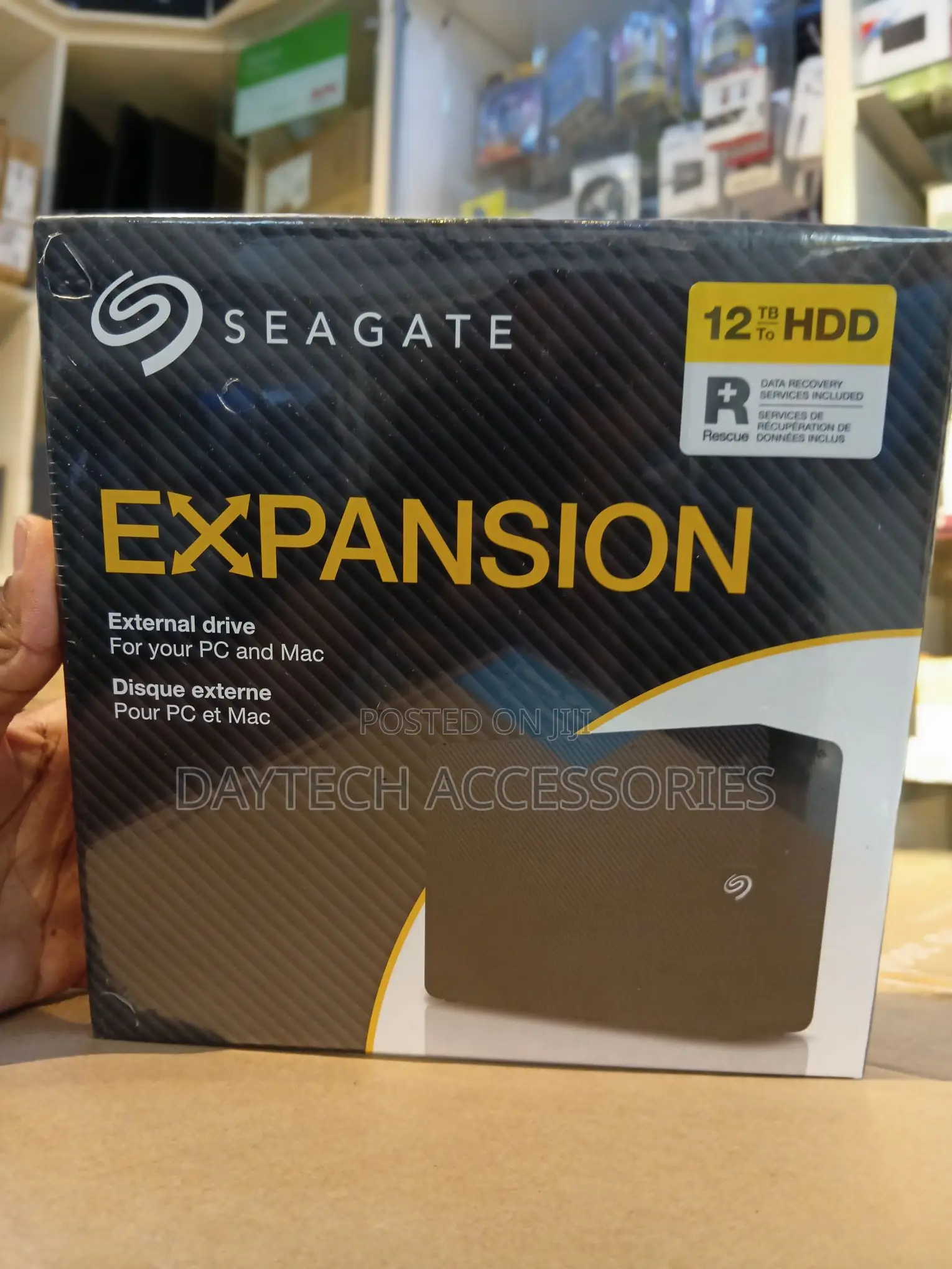 Seagate 12TB Expansion Desktop USB 3.0 External Hard Drive in Black