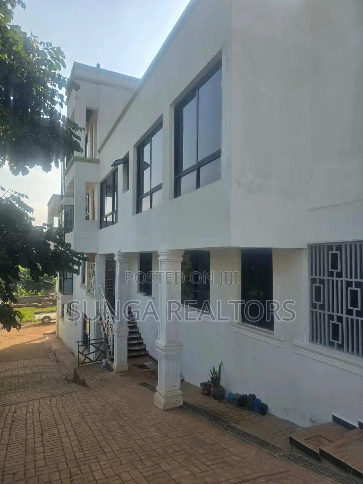 3bdrm House in Evergreen, Runda for rent