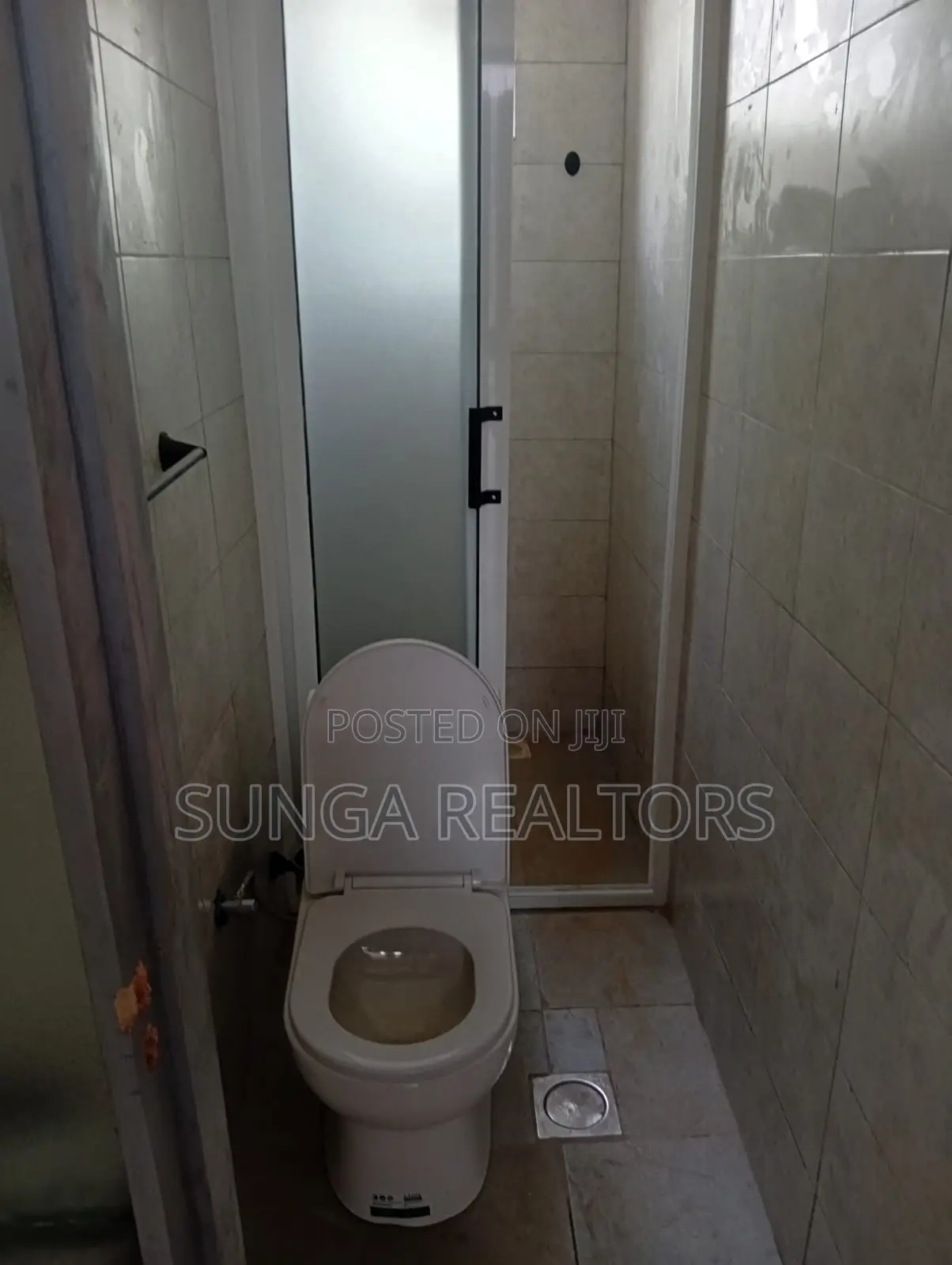 3bdrm House in Evergreen, Runda for rent