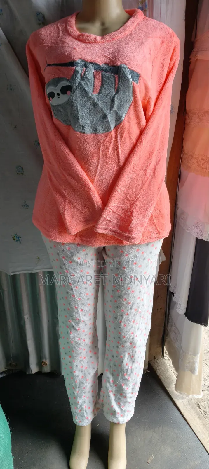 Printed Orange Long and White Short Fleeze Pajamas