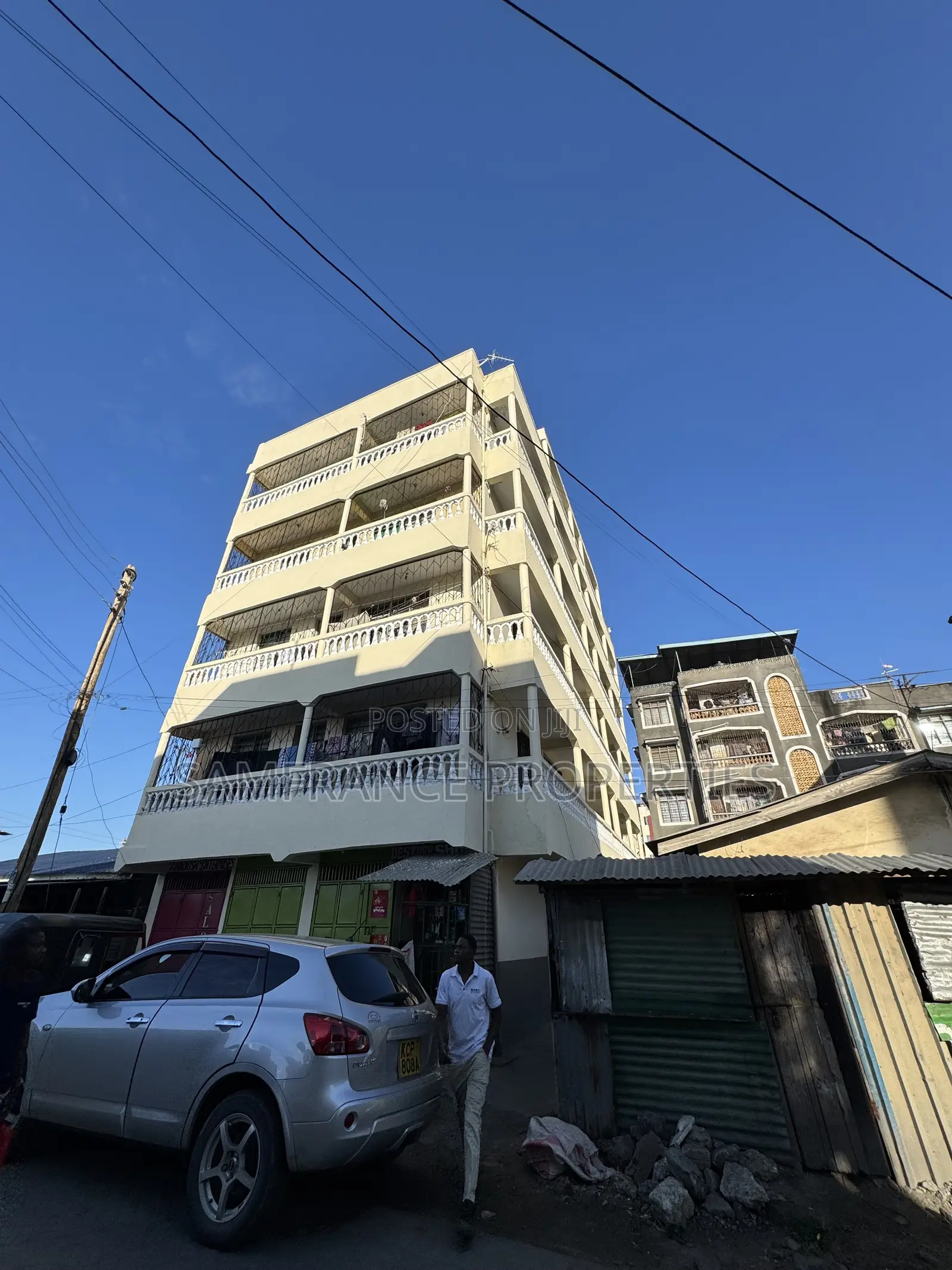 Furnished 20bdrm Block of Flats in Migadini for sale