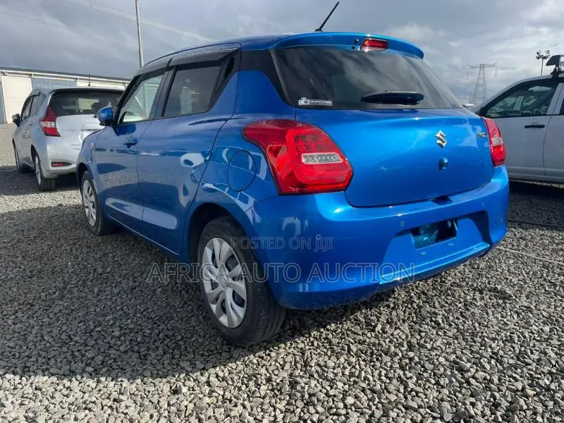 Suzuki Swift 2020 Blue