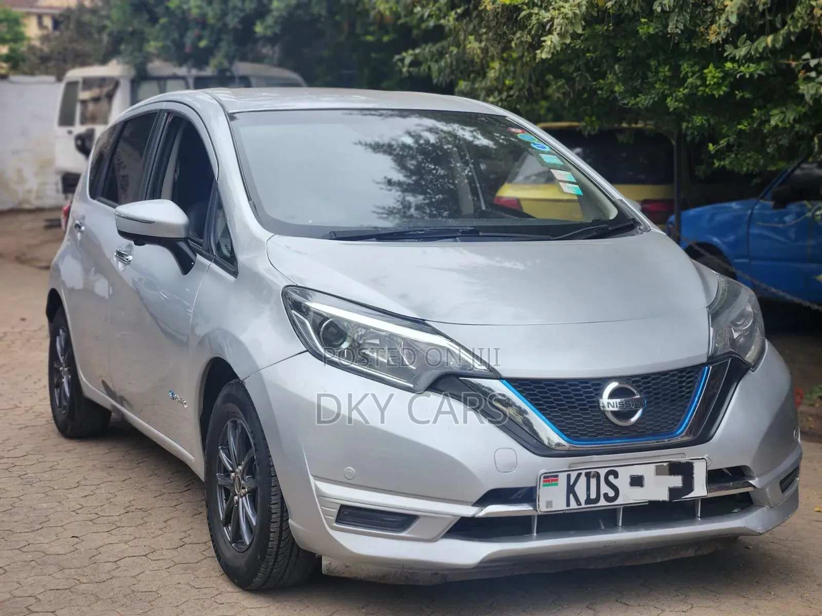 Nissan Note 2017 Silver
