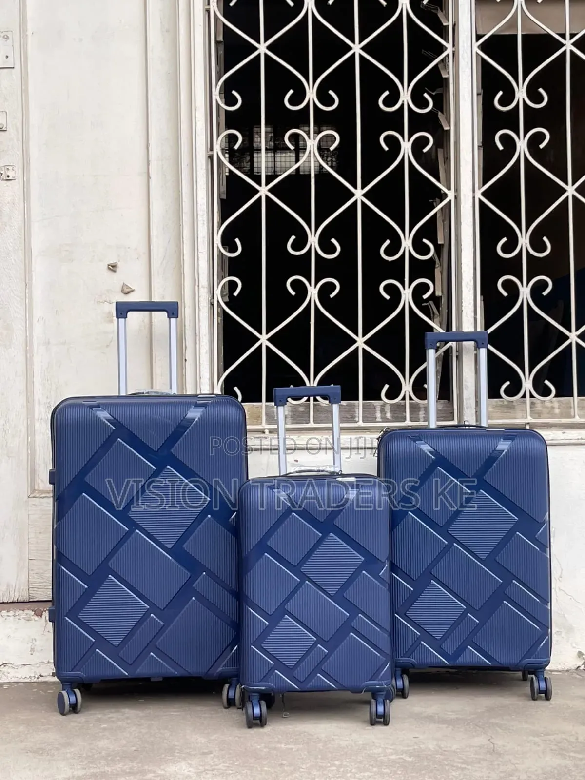 3 in 1 Unbreakable PP Suitcase Size 3 Superior Quality.