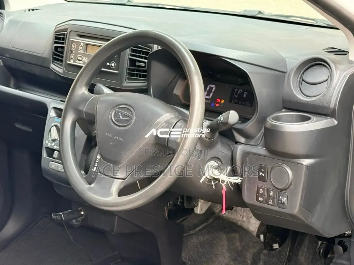 Daihatsu Mira 2019 Silver