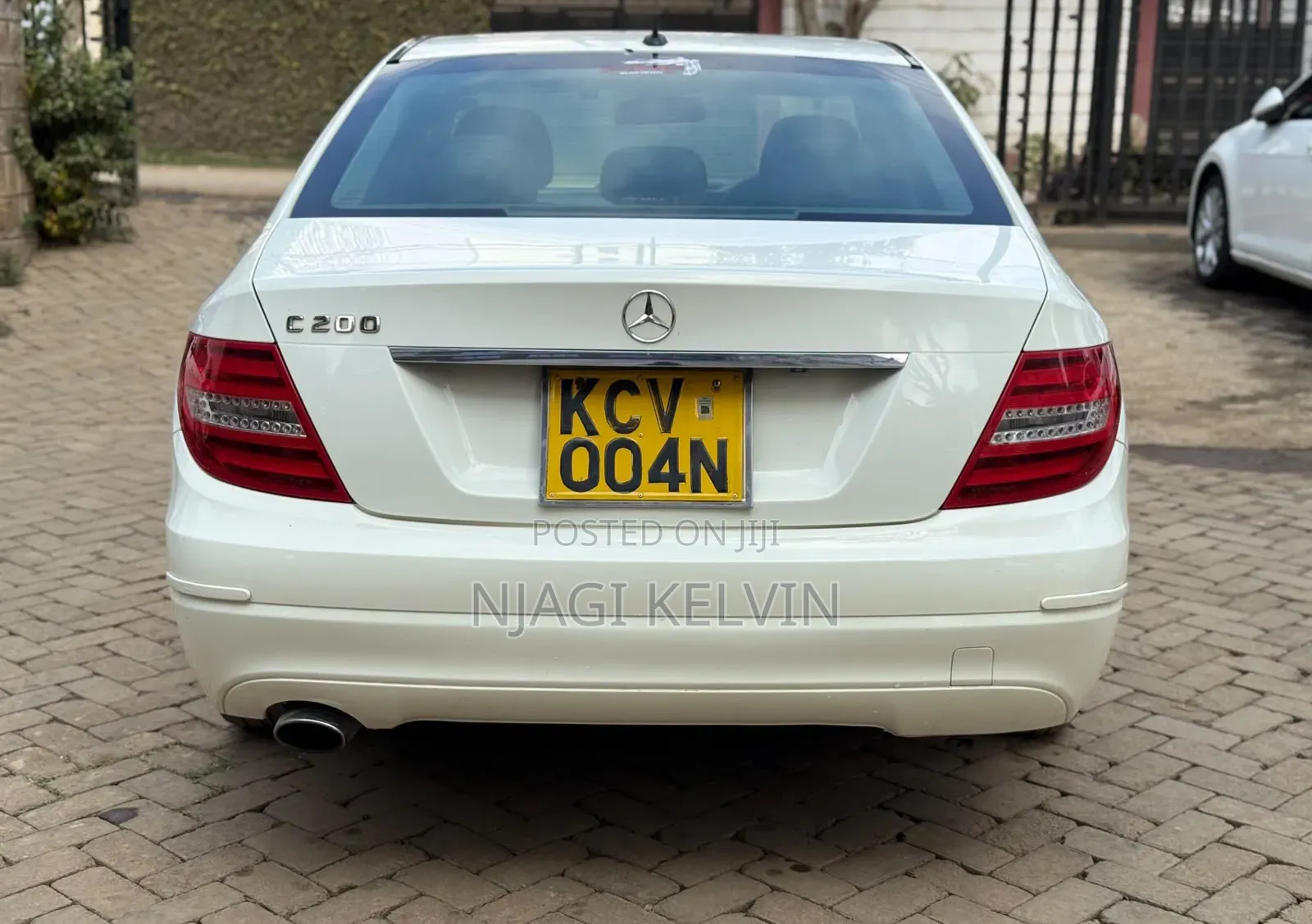 Mercedes-Benz C200 2012 White
