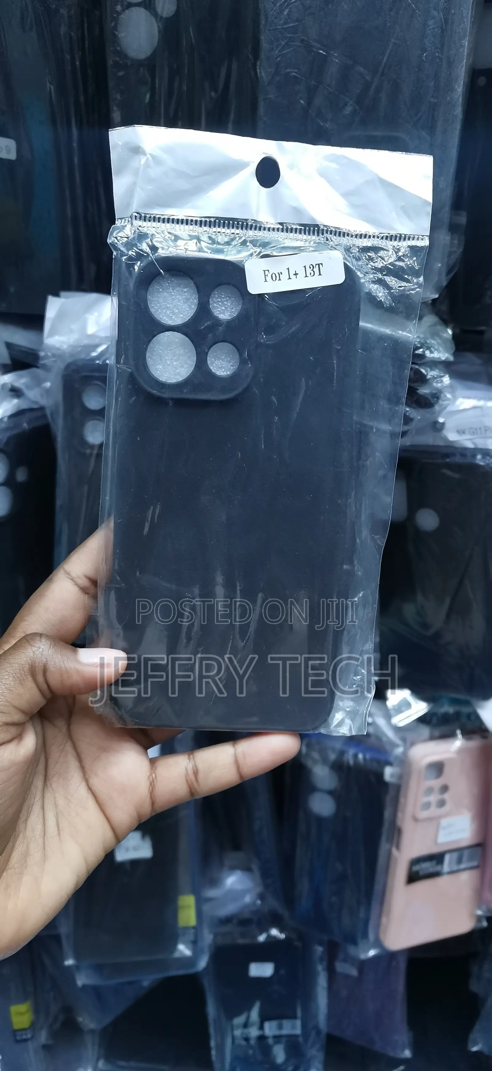 Oneplus 13T Matte Black Liquid Silicone Protective Phone Case