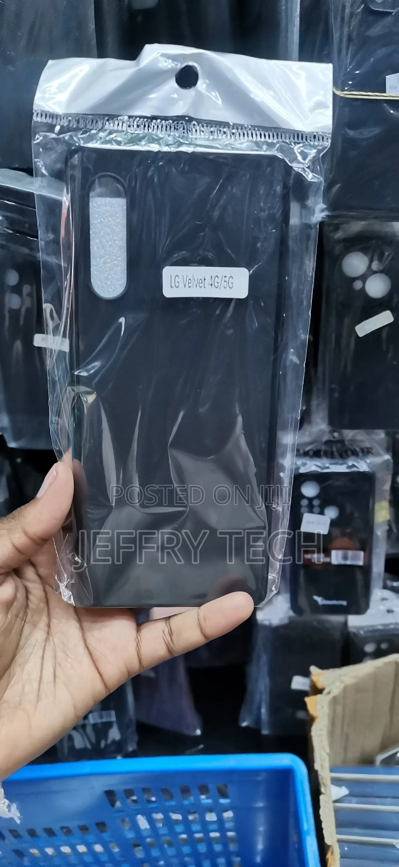 "LG Velvet 4g/5g TPU Protective Phone Case -Black