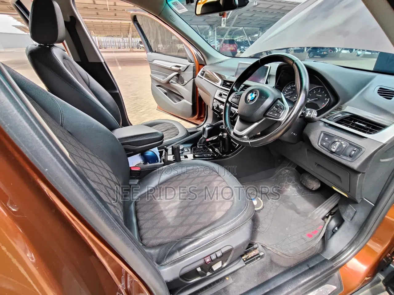 BMW X1 xDrive28i AWD 2016 Gold