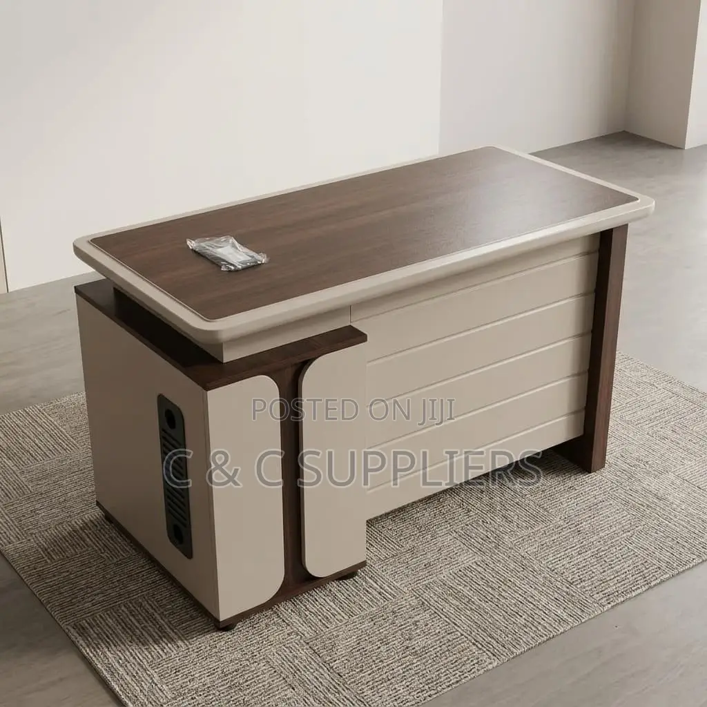 Advanced Modern Task Table-1400mm