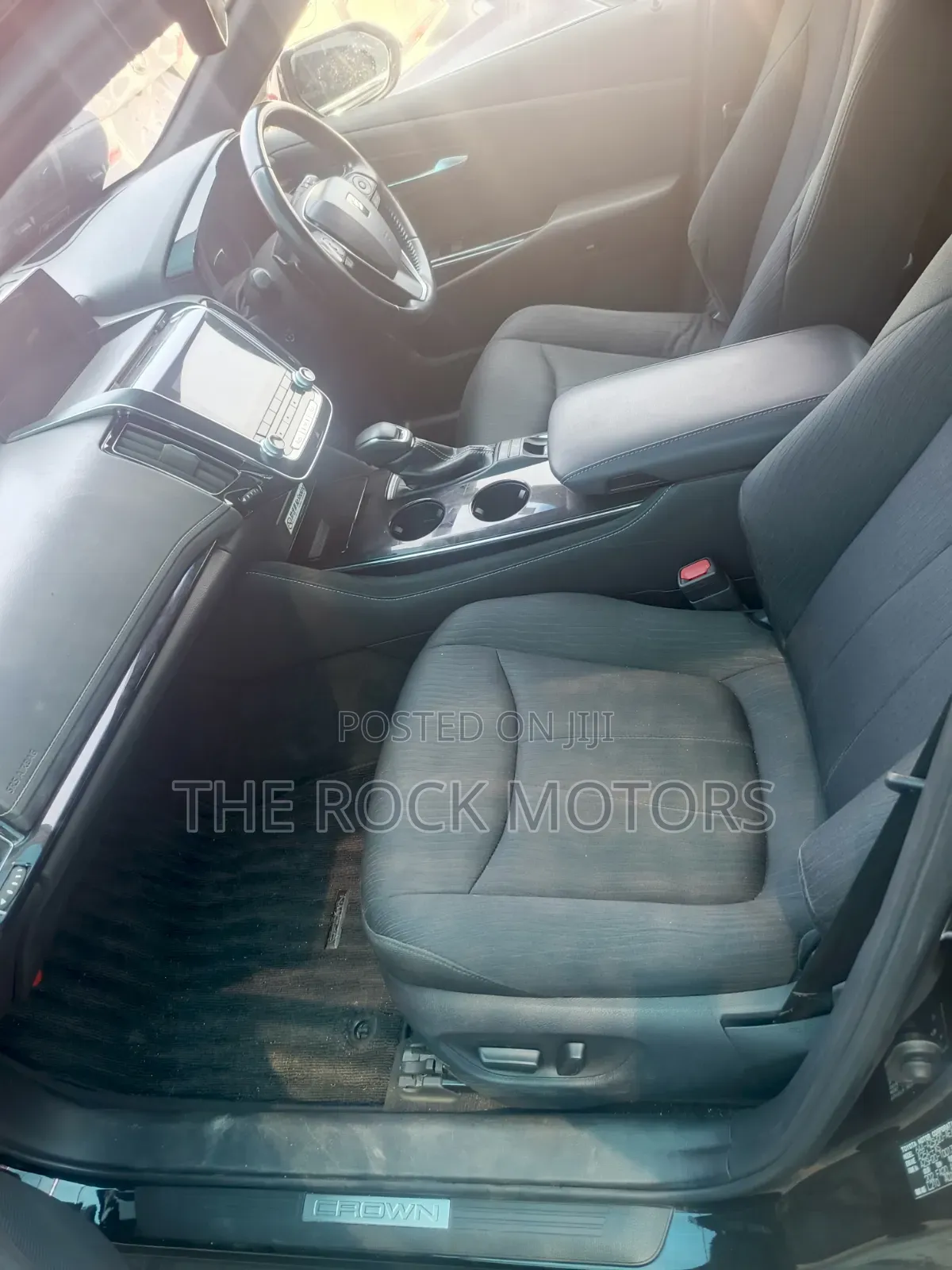Toyota Crown 2019 Black