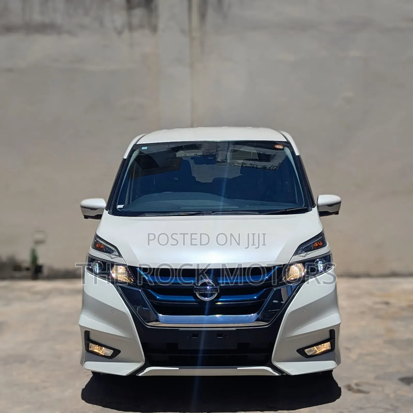Nissan Serena 2019 White