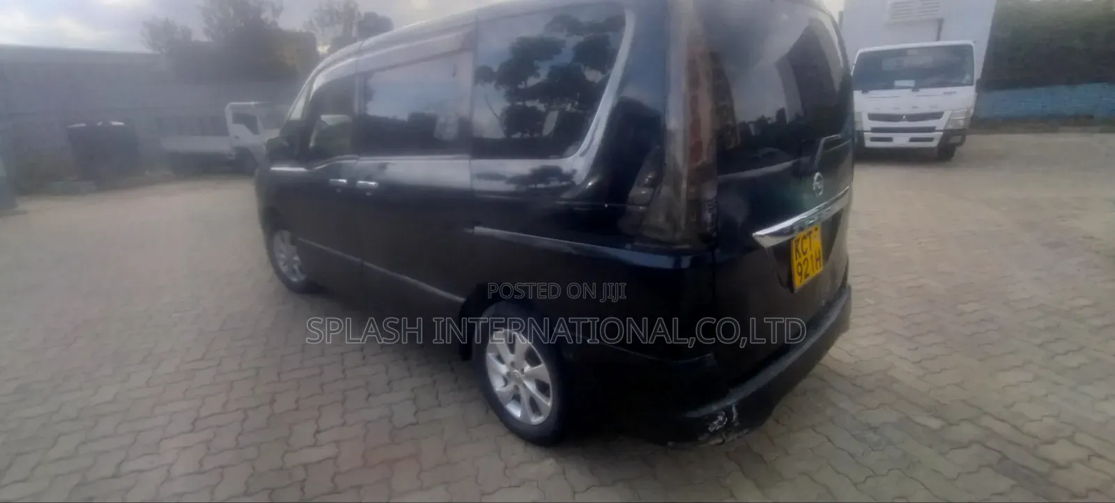 Nissan Serena 2012 Black