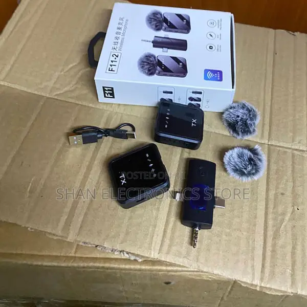 Professional Noise Cancellation F11-2 Wireless Wireless Microphone