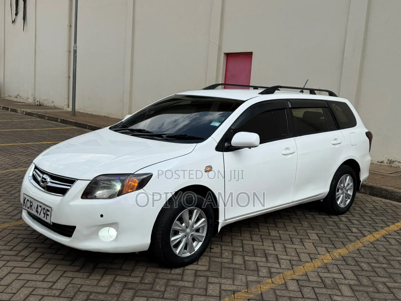 Toyota Corolla Fielder 2010 White