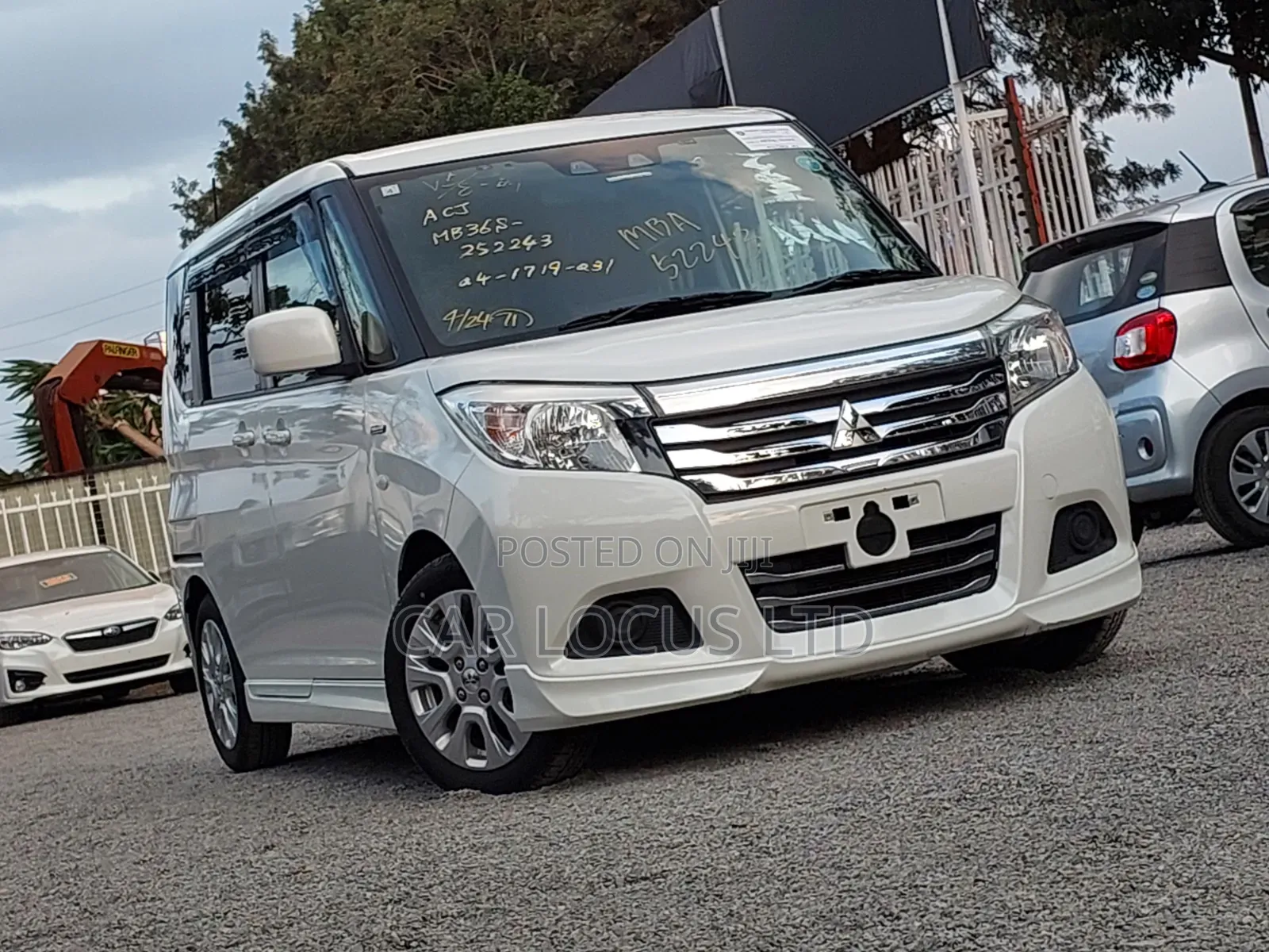 Mitsubishi Delica 2019 Pearl
