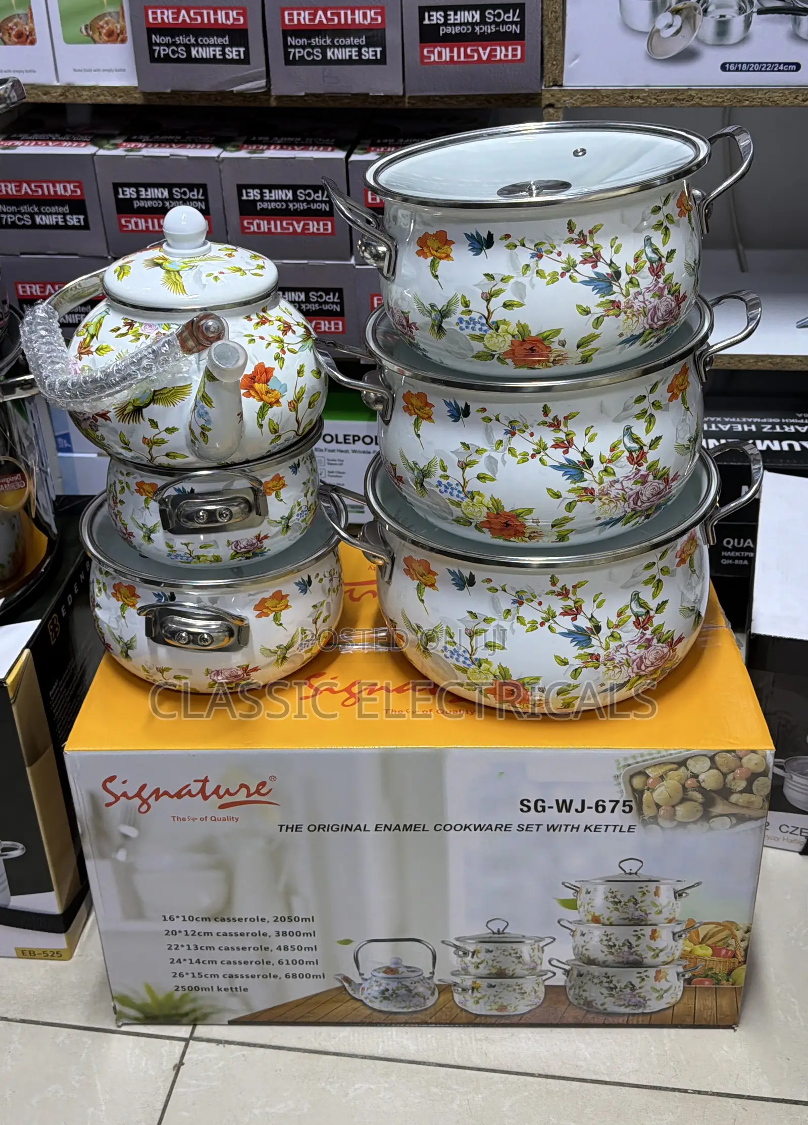 The Original Enamel Cookware Set With Kettle