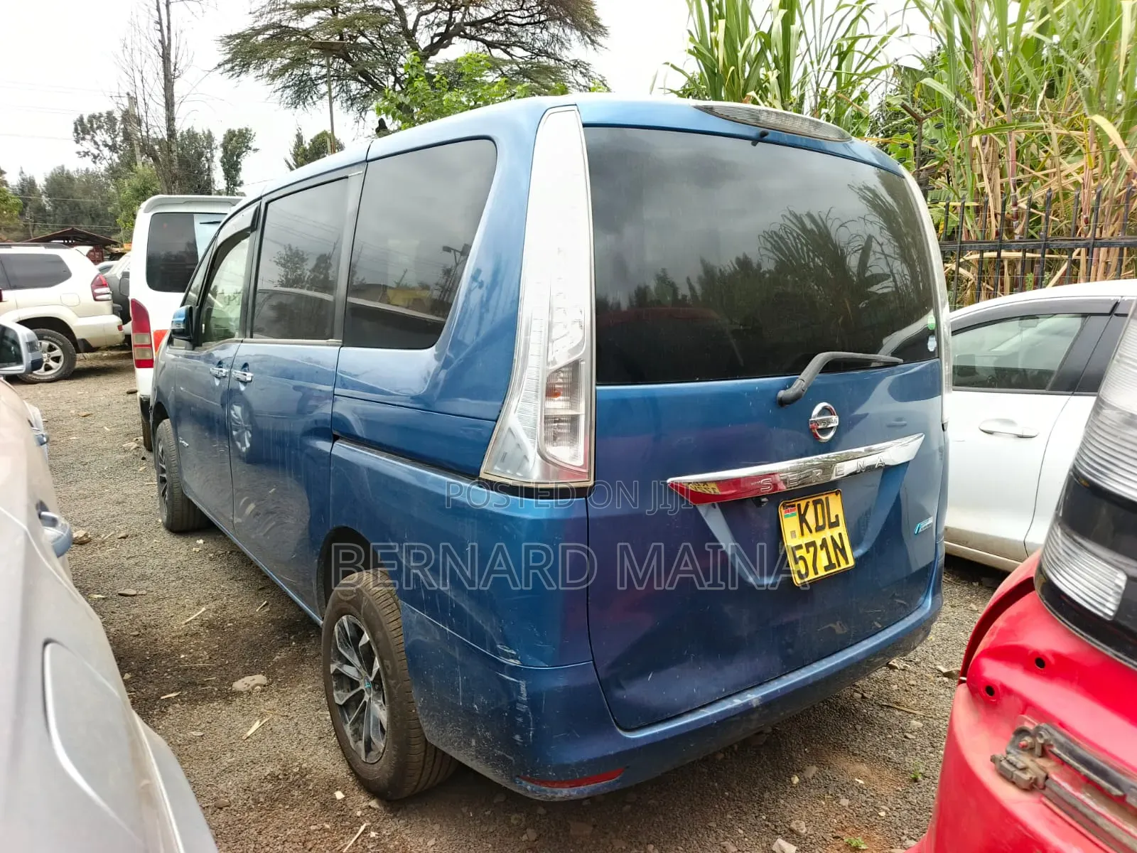 Nissan Serena 2016 Blue