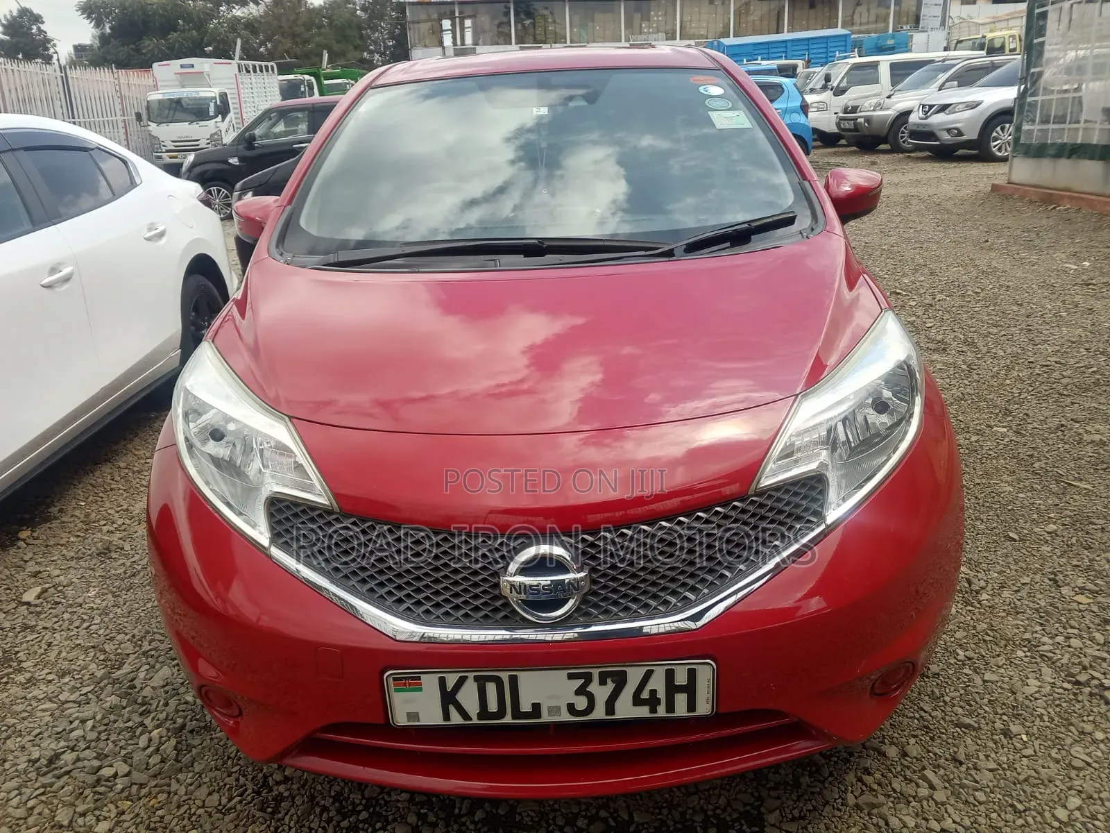 Nissan Note 2016 Red