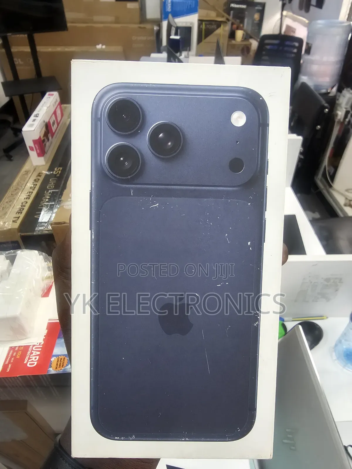 New Apple iPhone 17 Pro Max 256 GB Blue