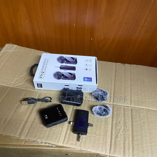 Quick 2 × Wireless Lavalier Microphones (Clip-on Transmitters)