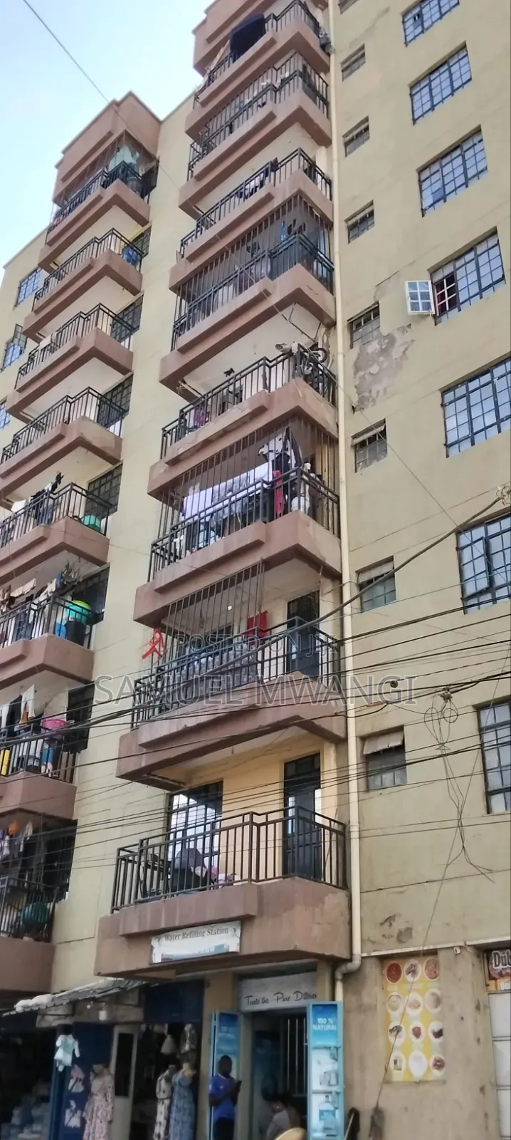 3bdrm Block of Flats in Greenfields for sale