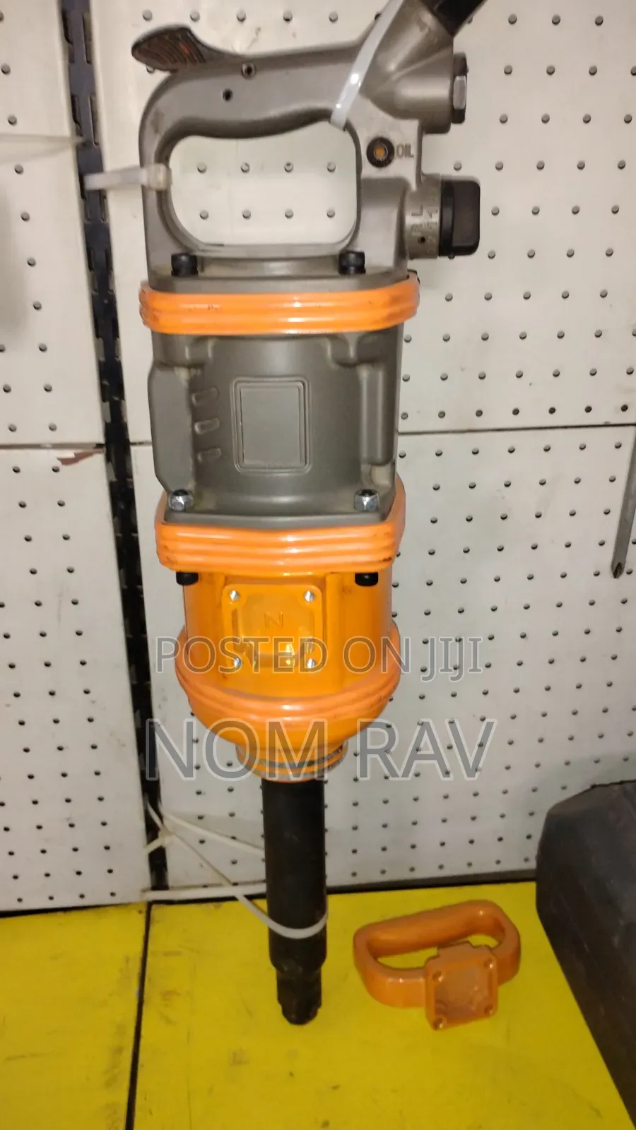 1" Pneumatic Impact Wrench