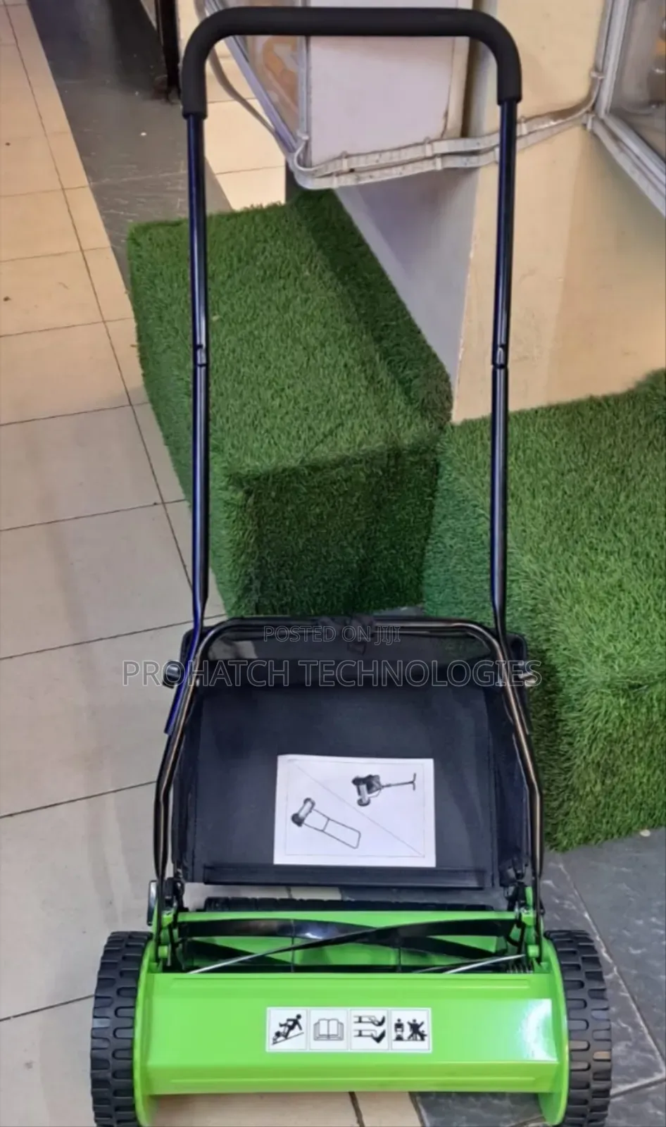 Push 16" Manual Lawn Mower