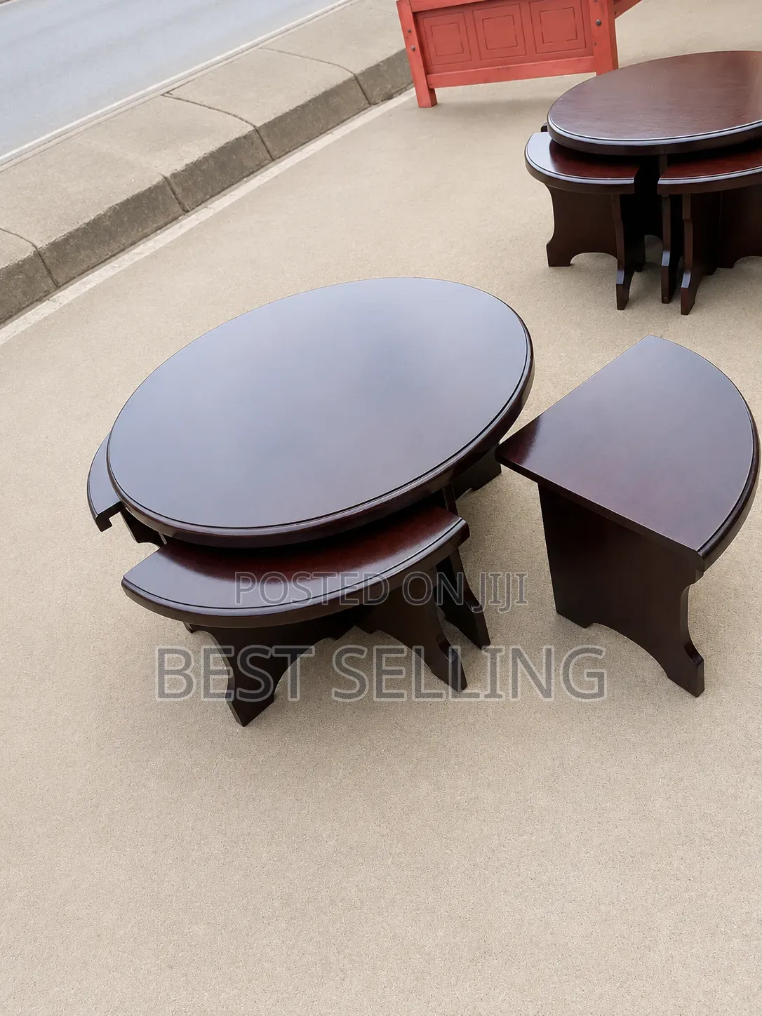 Modern Round Nesting Coffee Table With Mahogany Effect