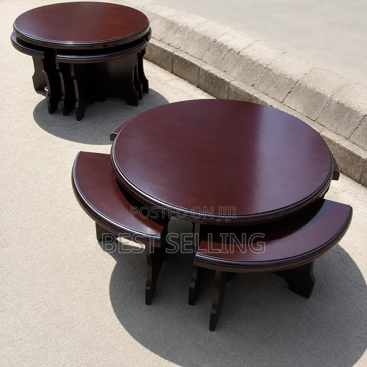 Modern Round Nesting Coffee Table With Mahogany Effect