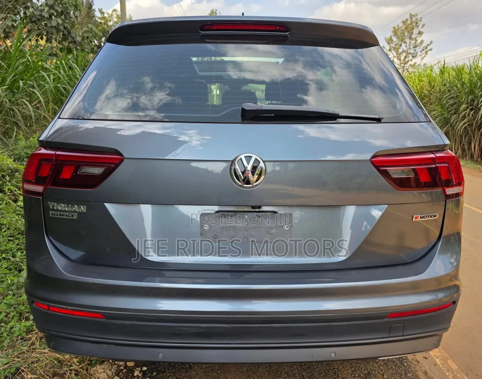 Volkswagen Tiguan 2019 Gray