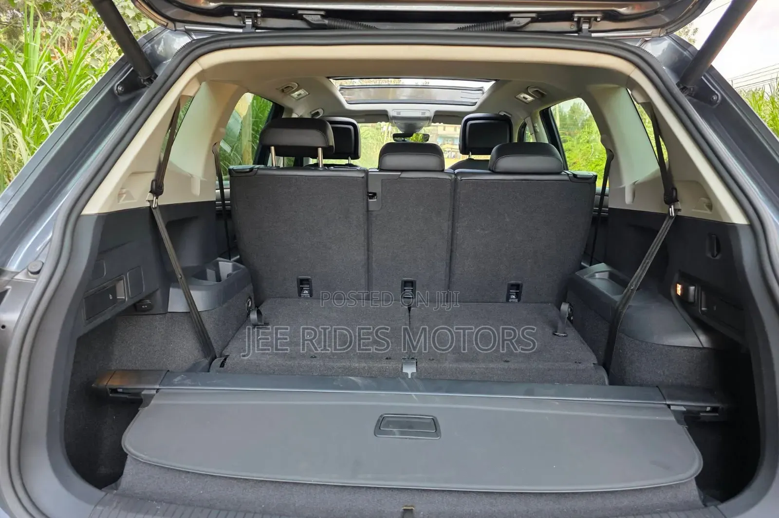 Volkswagen Tiguan 2019 Gray