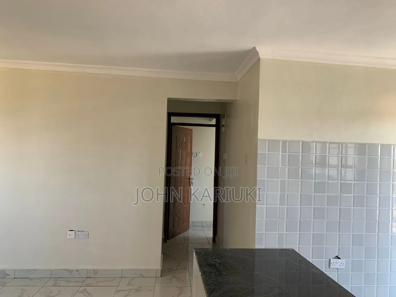20bdrm Apartment in Farida Estate, Kamakis for sale