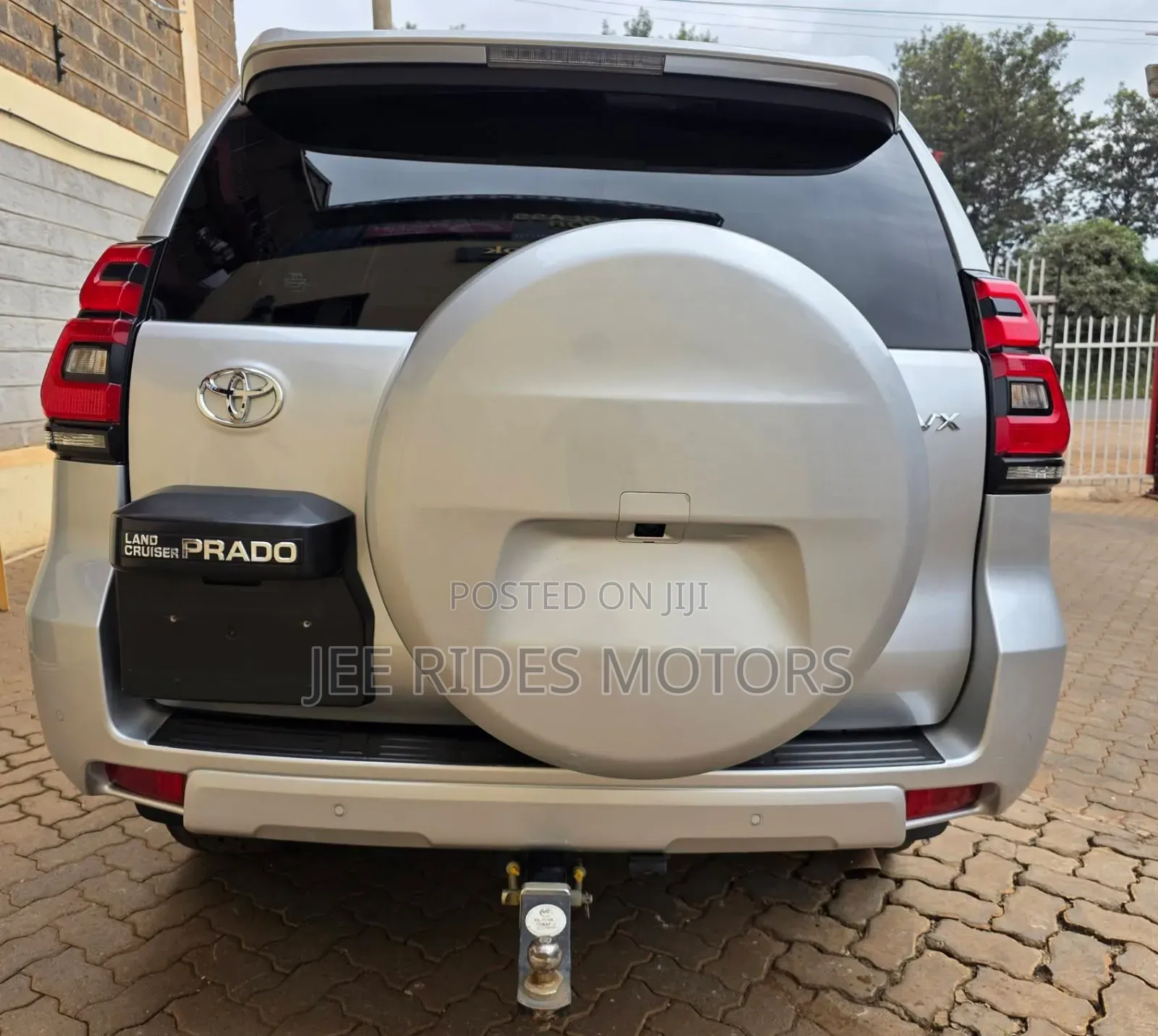 Toyota Land Cruiser Prado 2021 Silver
