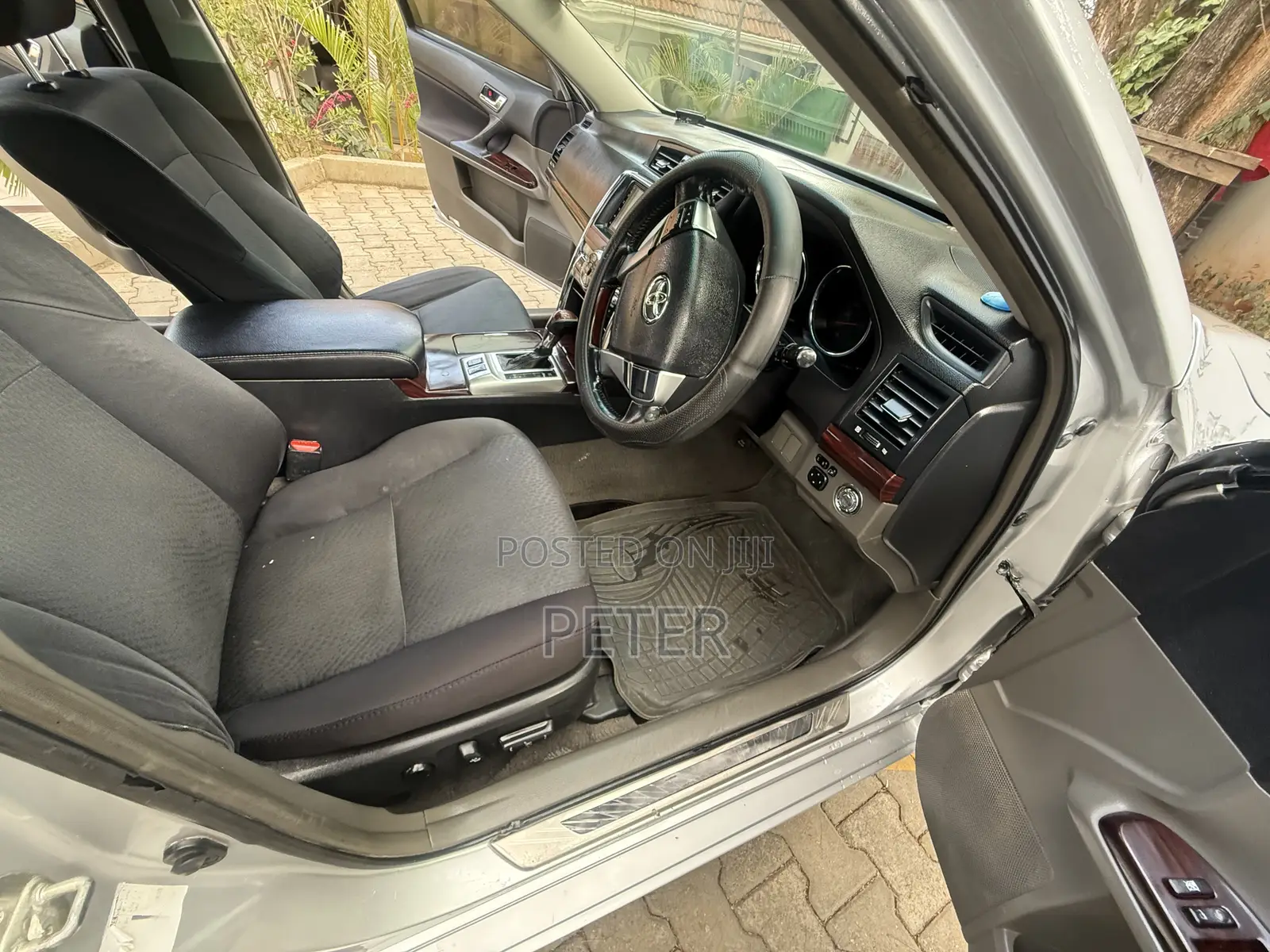 Toyota Mark X 2011 Silver