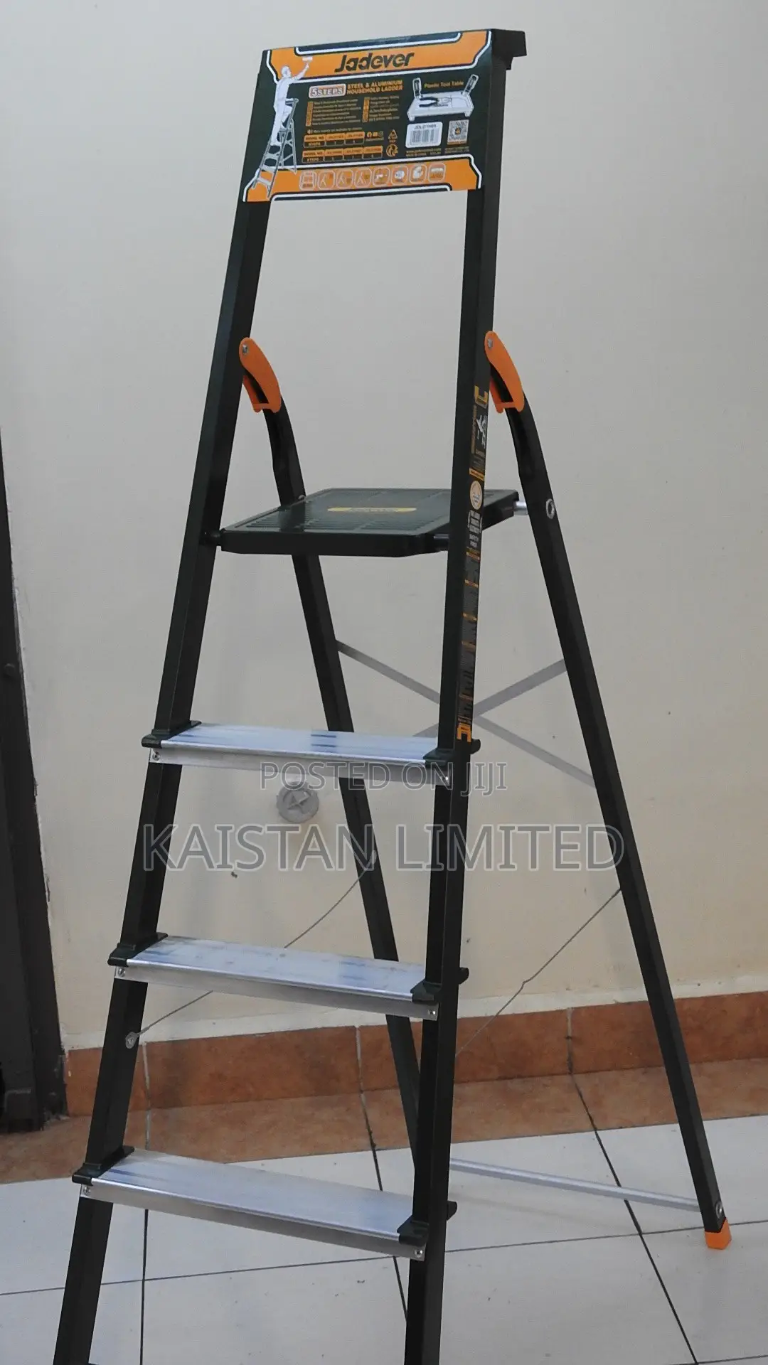 Jadever JDLD1H04 4-Step Steel Folding Ladder. 4 Step Ladder