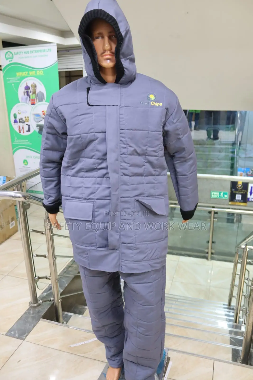 Heavy-Duty Cold Room / Freezer Suits – Custom Manufacturing & Branding