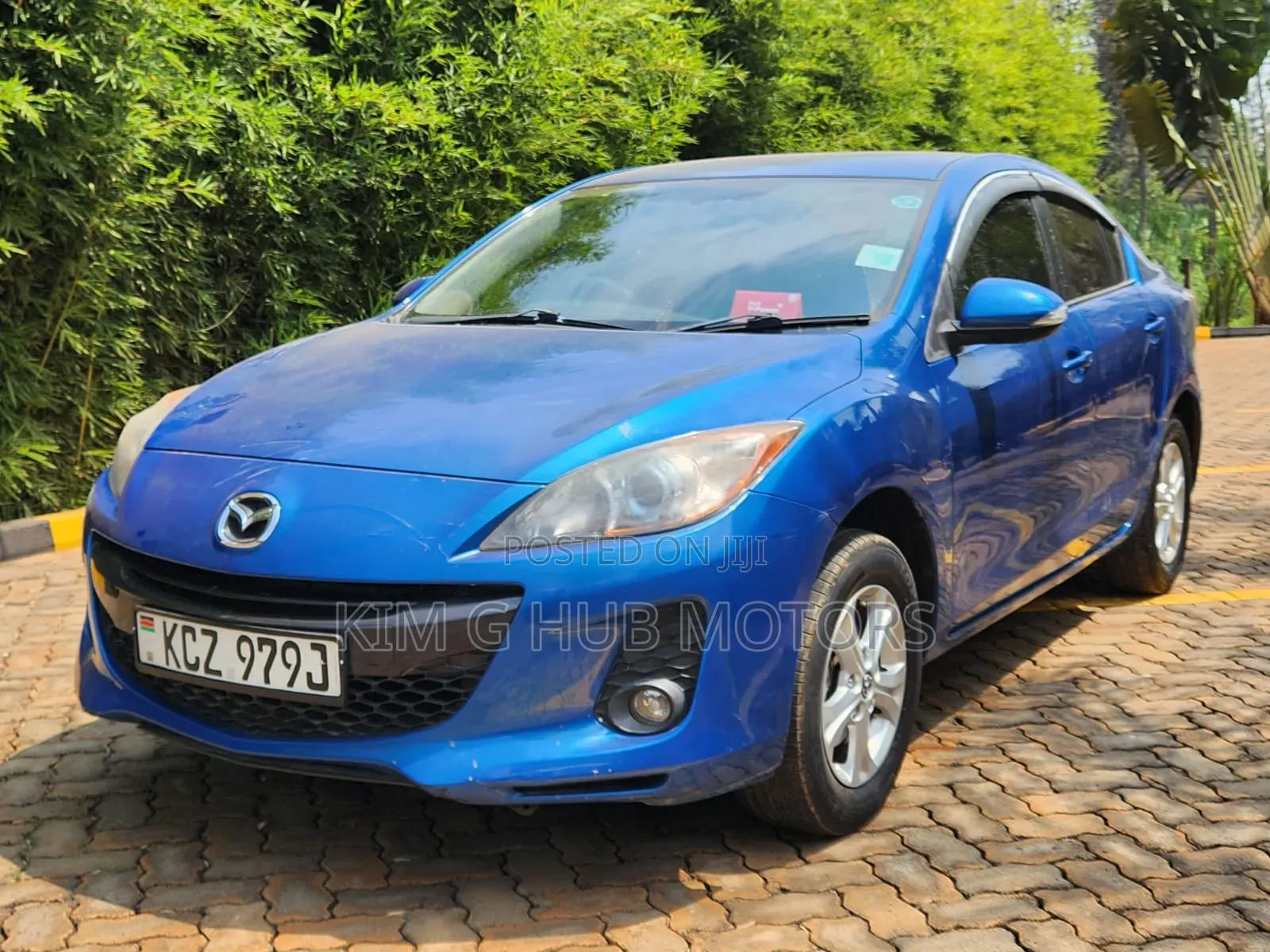 Mazda Axela 2013 Blue
