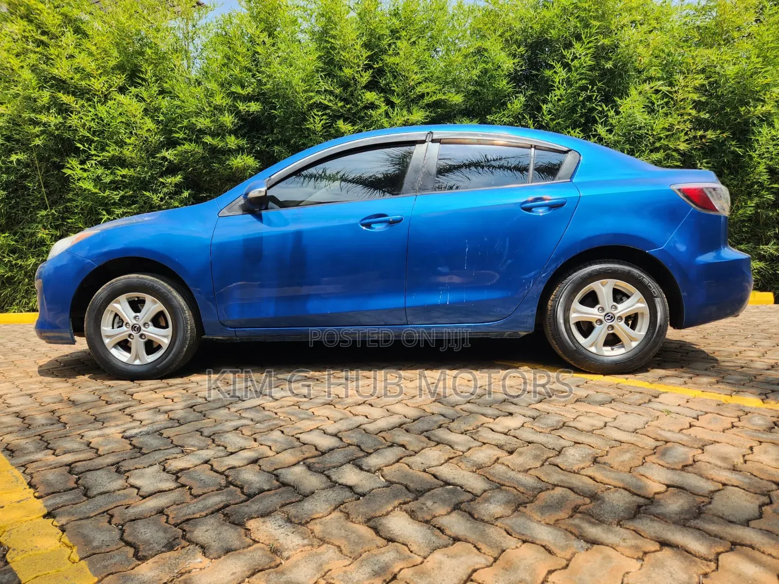 Mazda Axela 2013 Blue