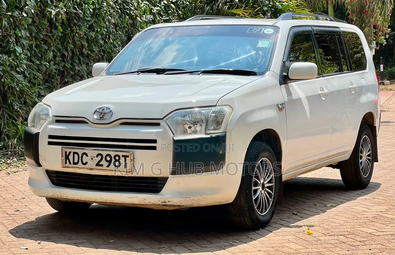 Toyota Succeed SV Premium 2016 Pearl