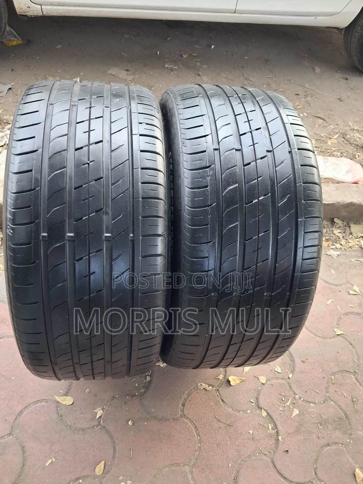 275/35r20 Nexen