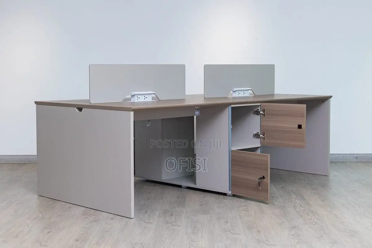 Workstation; Corporate 4-Way Office Workstation (Brown)