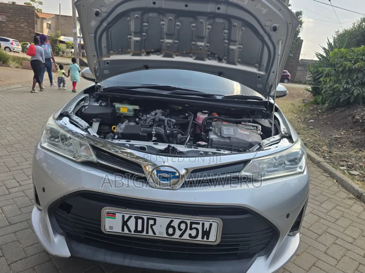 Toyota Corolla Fielder 2016 Silver